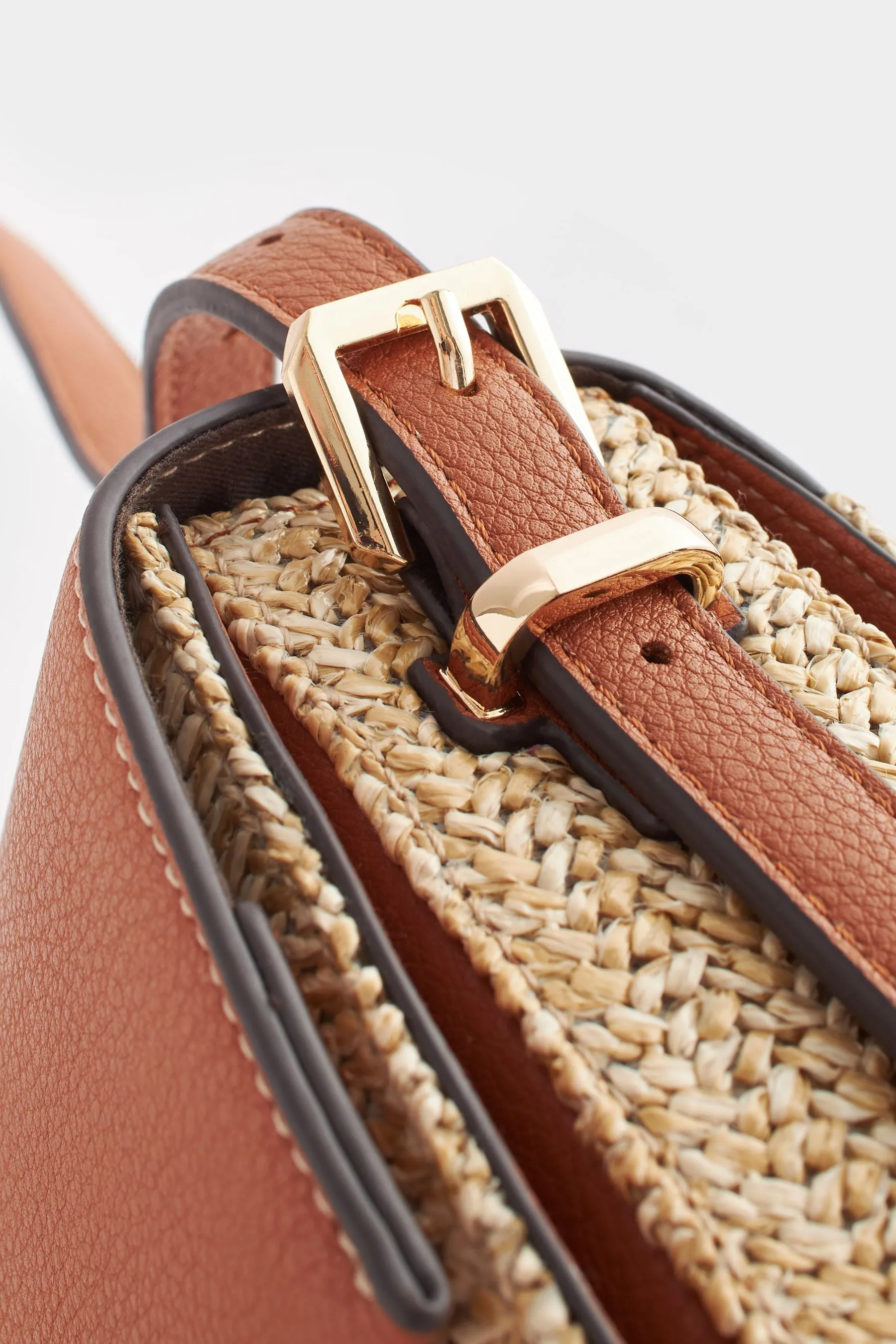 Marrone chiaro   - Borsa a tracolla in rafia